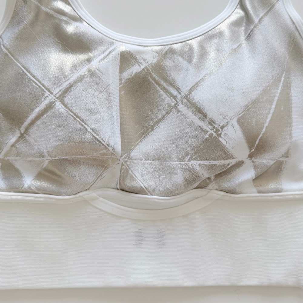 Under Armour White Silver Metallic Compression Sports Bra S/M - Picture 4 of 9